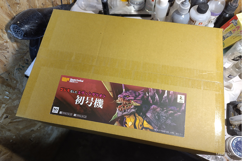 點我看大圖 哥吉拉化福音戰士初號機 白模 塗裝分享