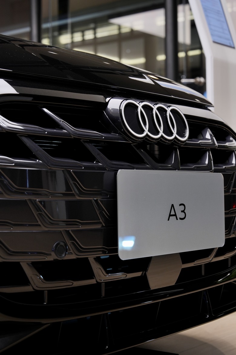 實車分享｜小改款 𝐀𝐮𝐝𝐢 𝐀𝟑 𝐒𝐩𝐨𝐫𝐭𝐛𝐚𝐜𝐤 𝟑𝟓 𝐓𝐅𝐒𝐈 𝐒 𝐥𝐢𝐧𝐞｜正式進駐