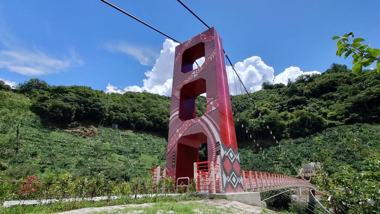 台7甲線思源埡口看殘雪,環山周邊吊橋收集
