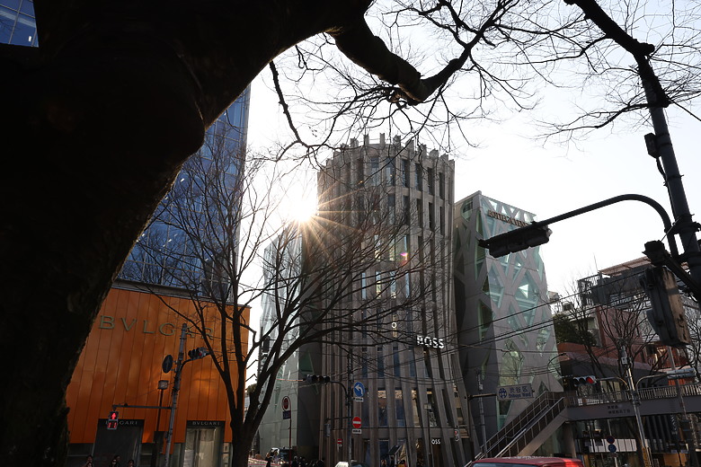 Canon RF 16-28mm f/2.8 IS STM 評測報告｜平民超廣角鏡皇、輕巧可靠且超值！