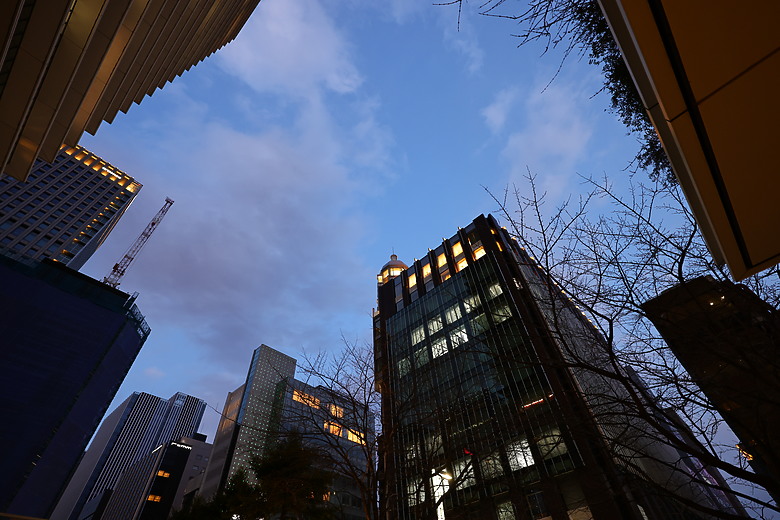 Canon RF 16-28mm f/2.8 IS STM 評測報告｜平民超廣角鏡皇、輕巧可靠且超值！