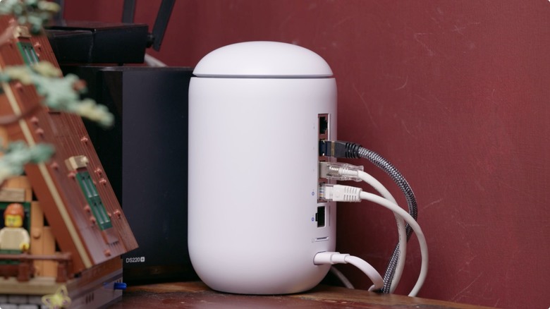 終於看到 iPhone 的 Wi-Fi 極速？UniFi Dream Router 7 台灣首開箱！