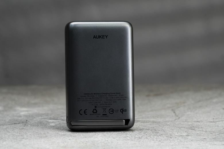 【開箱測試】AUKEY Qi2 10000mAh ( PB-MS06)磁吸無線行動電源