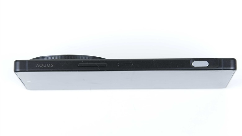 點我看大圖 「開箱」SHARP AQUOS R9 pro - 一支有著 Leica 可樂標的日系攝影專機