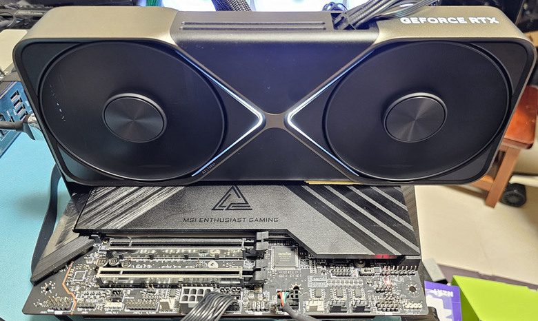 點我看大圖 動爪玩NVIDIA GEFORCE RTX 5080 FE-測試篇