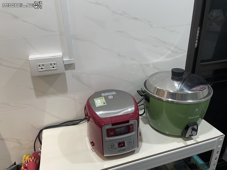 兩房無裝潢，省錢DIY入住兩年歷程分享