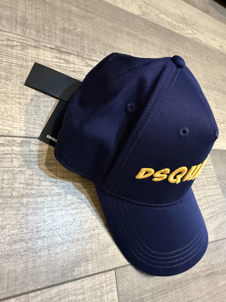 「開箱」C.P.COMPANY 羽絨背心 & DSQ2帽子