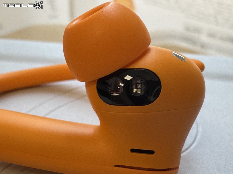 Powerbeats Pro 2 簡單開箱 (應該叫 開盒)