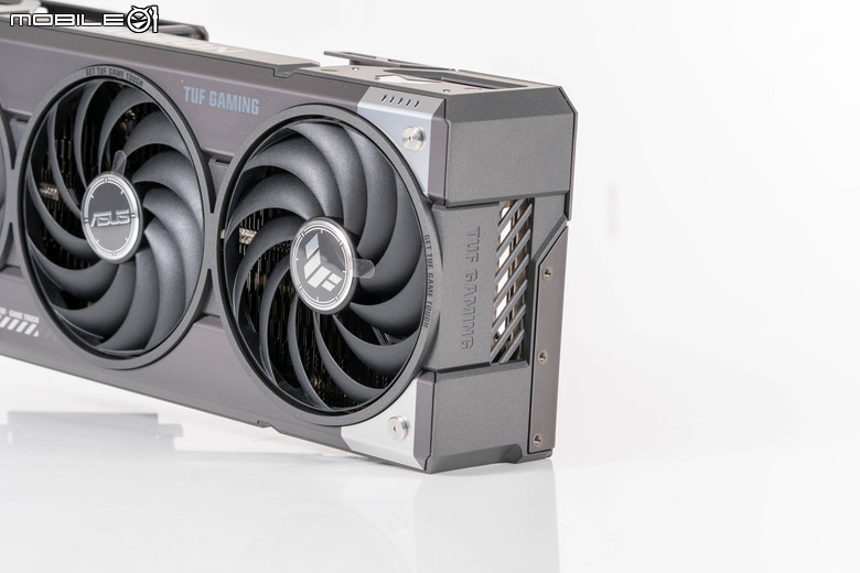 AMD Radeon RX 9070 XT 顯示卡開箱實測 戰鬥力爆表的 1440p CP 值效能王者