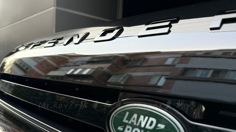 Defender 110 D300 X-Dynamic HSE聖托里尼黑 照片分享
