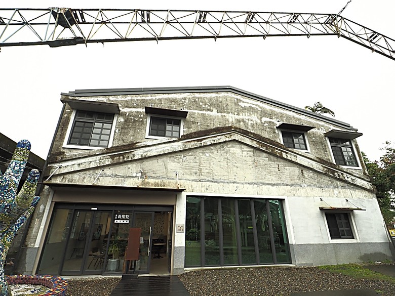 湯圍溝溫泉公園、麒麟酒店、成功國小舊禮堂與校長宿舍(moku旅人書店)、聖母醫院耶穌聖心堂、勉民堂、羅東中山公園、中興文化創意園區 — 礁溪溫泉旅館與羅東一日遊