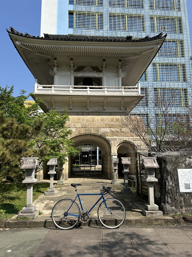 1930年曹洞宗大本山別院鐘樓、ISLANDER 午餐