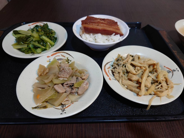 溪湖阿讚豬腳爌肉飯-溪湖-食記