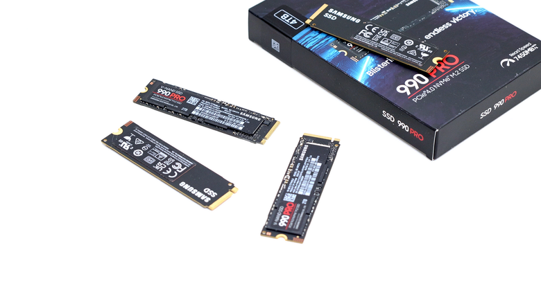 PCIe Gen4 x4 的天花板！Samsung 990 PRO