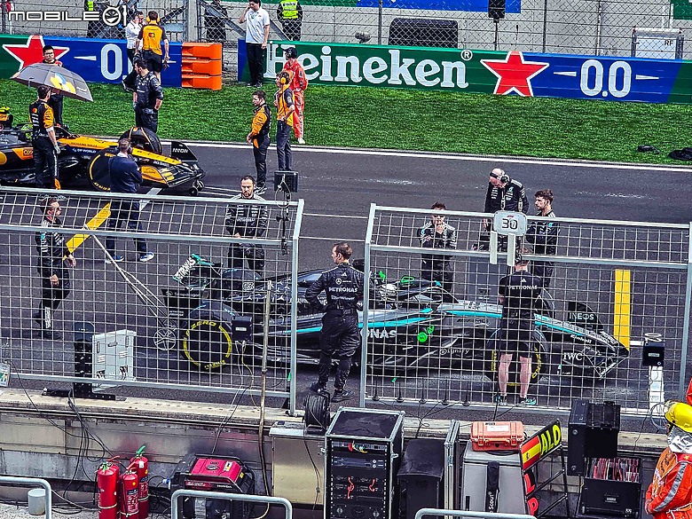 領著七千美金的票採訪2025 F1上海站|Pit參訪、車手面對面,來自Mercedes-AMG Paddock Club的豪華觀賽體驗!