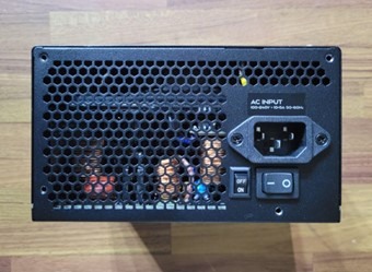 性價比三箭頭！ 開箱大飛darkFlash的DF4100+DN360D+PMT850W