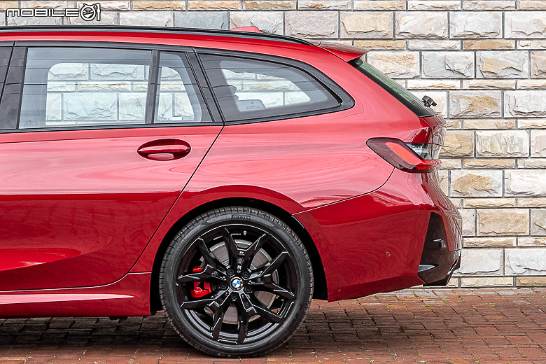 BMW 330i Touring M Sport 試駕|帥勁有型邁入進階人生!