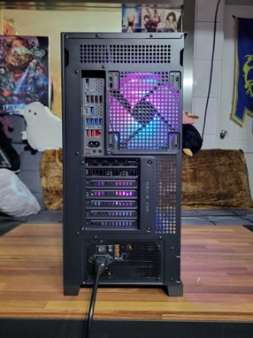 性價比三箭頭！ 開箱大飛darkFlash的DF4100+DN360D+PMT850W