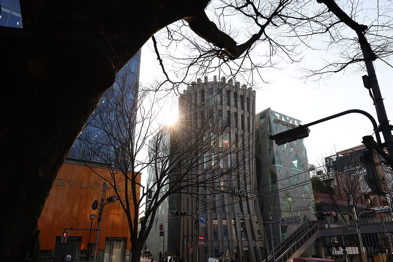 Canon RF 16-28mm f/2.8 IS STM 評測報告｜平民超廣角鏡皇、輕巧可靠且超值！