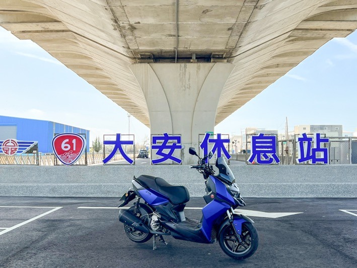 STR300騎一趟20公里沒紅綠燈的路