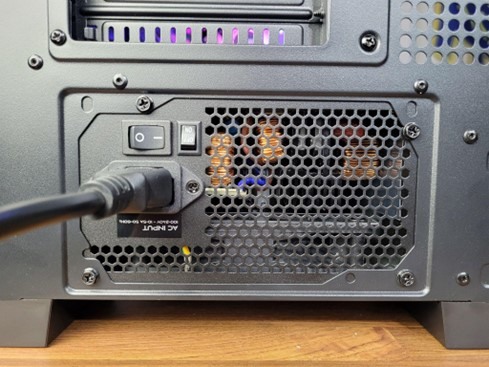 性價比三箭頭！ 開箱大飛darkFlash的DF4100+DN360D+PMT850W