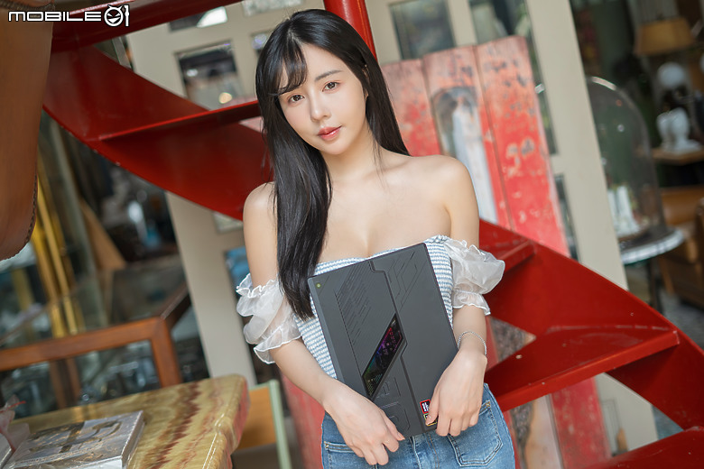 ROG Flow Z13 (2025) 測試報告｜內顯也能戰 3A 大作，二合一電競筆電再進化！
