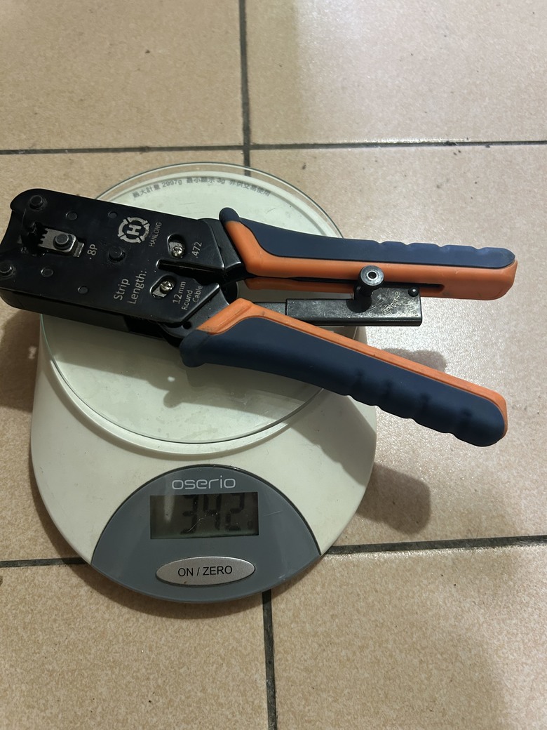 Linkomm穿透式網路鉗改輕量化