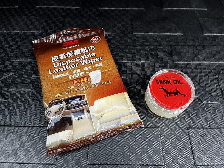 沙發保養組也可以拿來用在內裝保養
