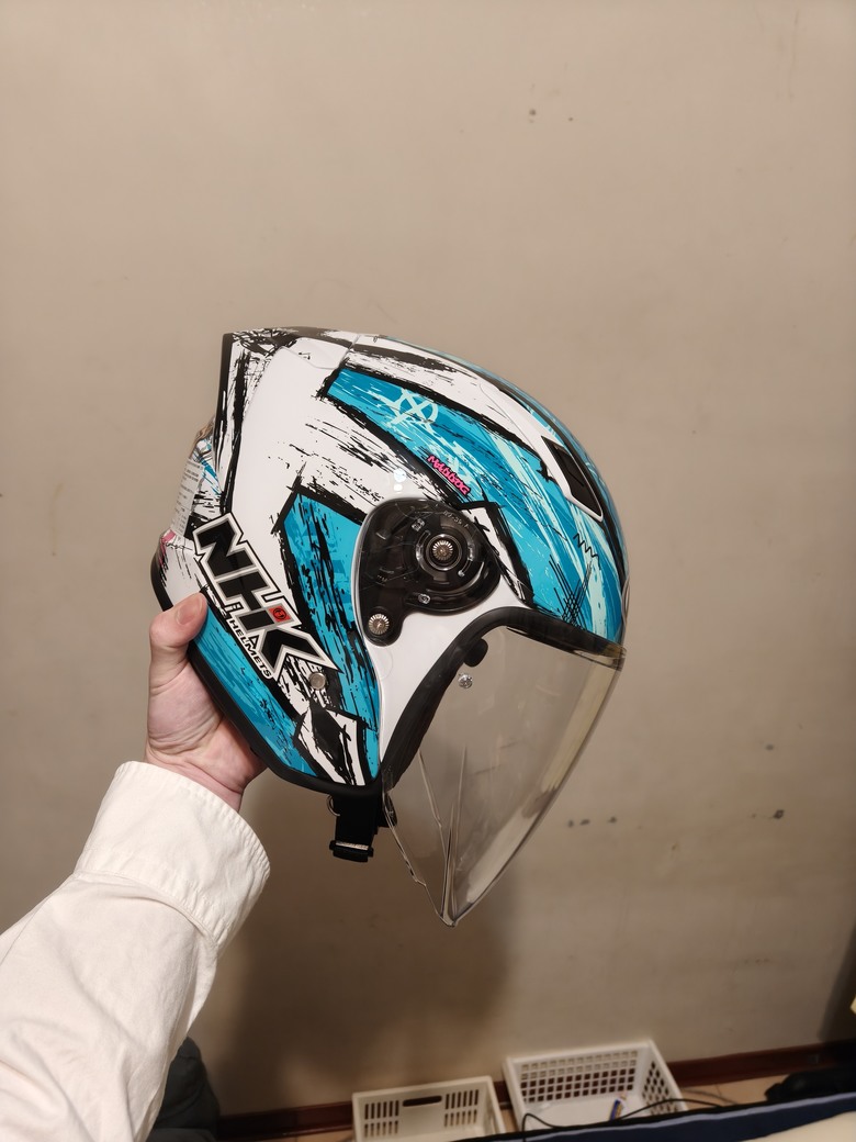 NHK S1GP PRO 安全帽 簡短使用心得