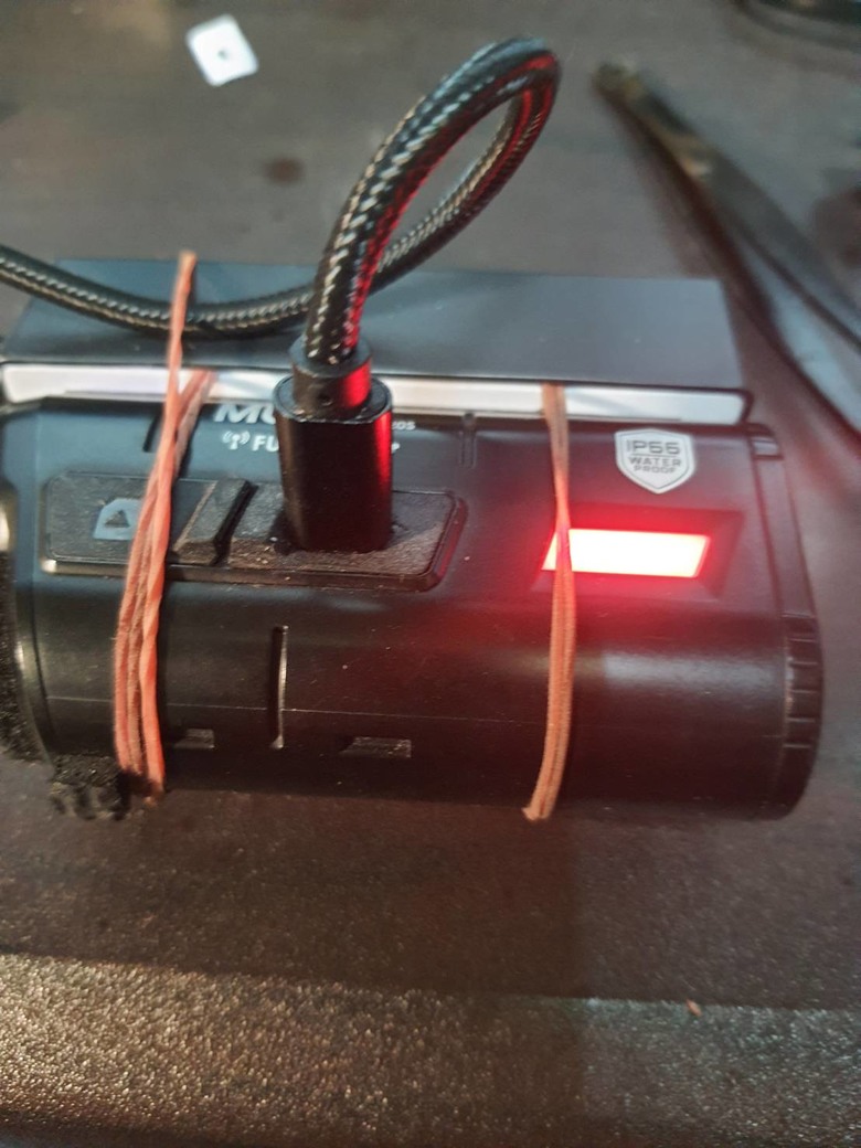 MUFU V20S DIY防水~雨天邊充邊錄方案!
