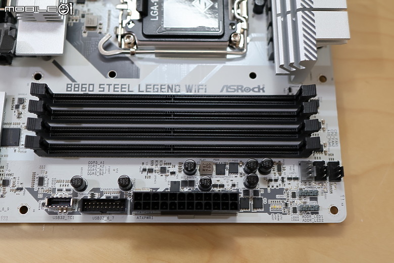 點我看大圖 高階用料美型白色 B860 Steel Legend WiFi 鋼鐵傳奇
