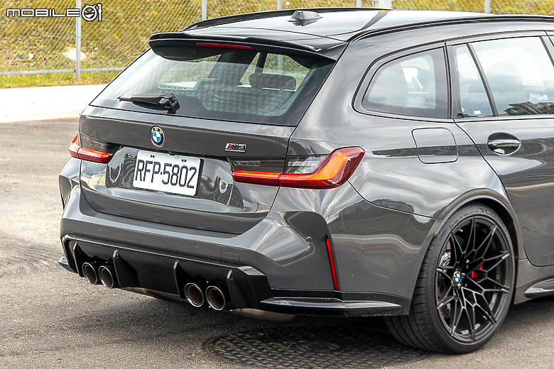 BMW M3 Touring Competition 試駕|狂妄性能與熱血激情交織,令人嚮往的暴力旅行車!