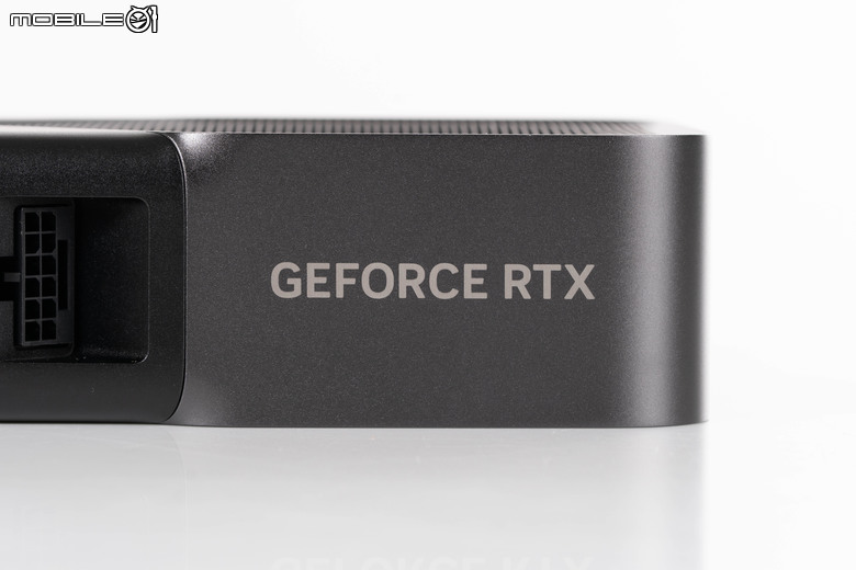 NVIDIA GeForce RTX 5070 FE 創始版顯示卡開箱實測 顯示記憶體再多一點會更好的 1440p 主力選擇