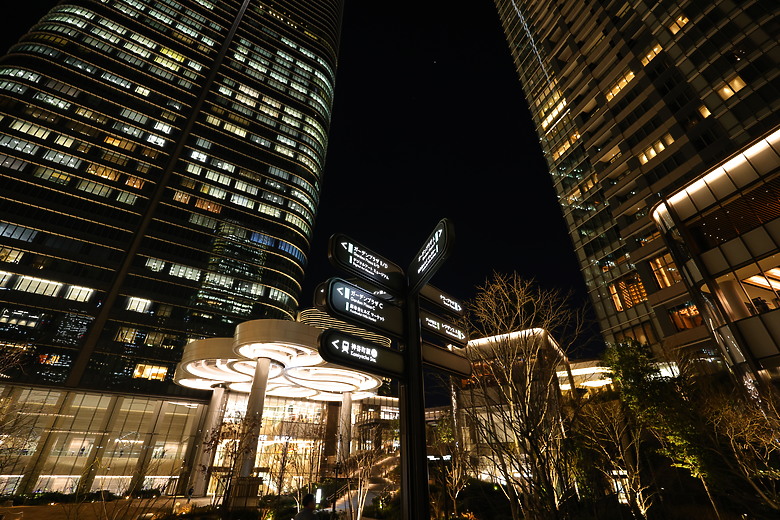 Canon RF 16-28mm f/2.8 IS STM 評測報告｜平民超廣角鏡皇、輕巧可靠且超值！