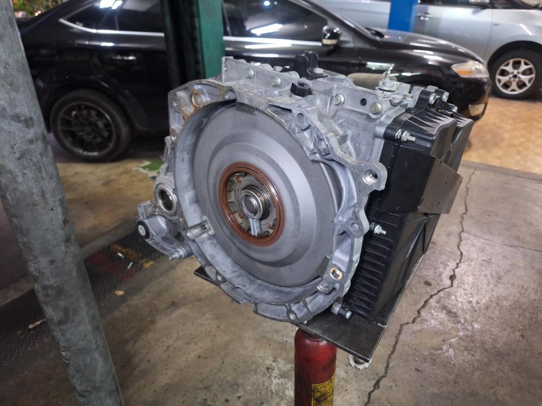 POWERSHIFT MPS6 濕式雙離合器變速箱翻修....