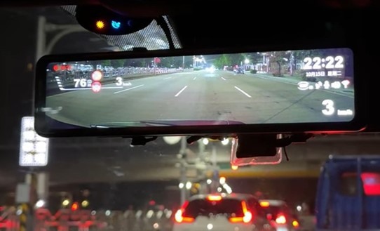 【開箱實測】快譯通R118S電子後視鏡推薦 | 1080P、WiFi 、GPS測速、Sony Starvis星光二代