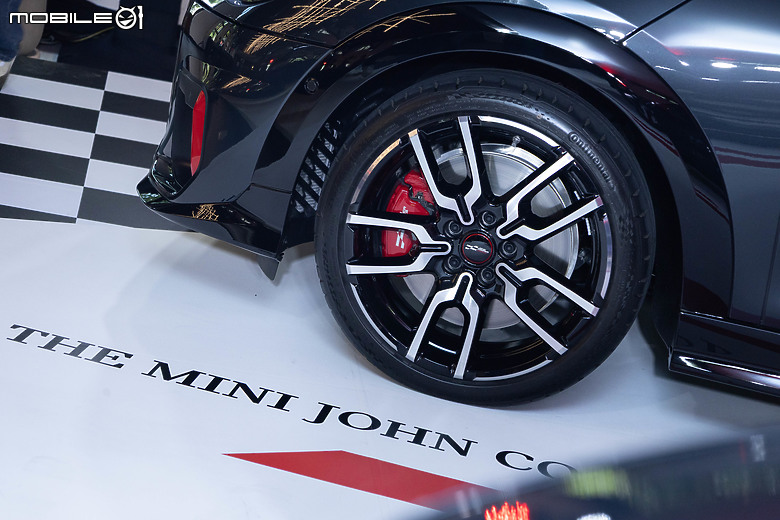 【採訪】追加性能與敞篷版本,MINI JCW、Cooper Cabrio車型上市、建議售價210萬元起!