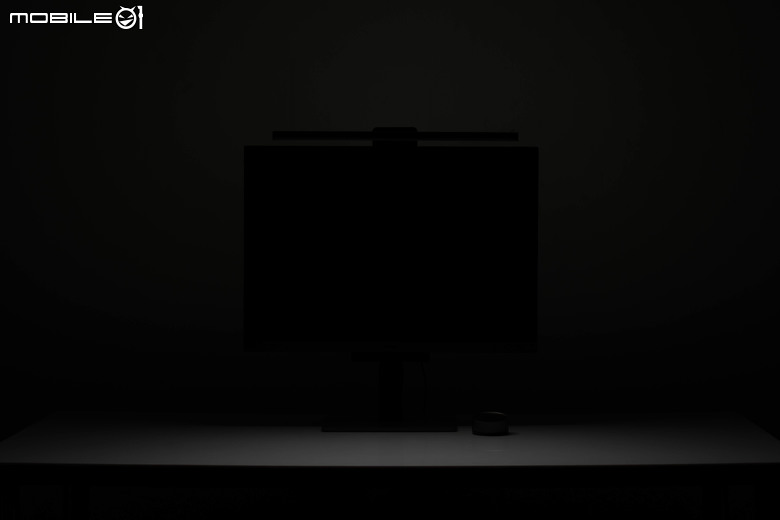 BenQ ScreenBar Halo 2 螢幕掛燈開箱體驗 以更廣照明範圍／貼心操作設計提升工作效率的好物