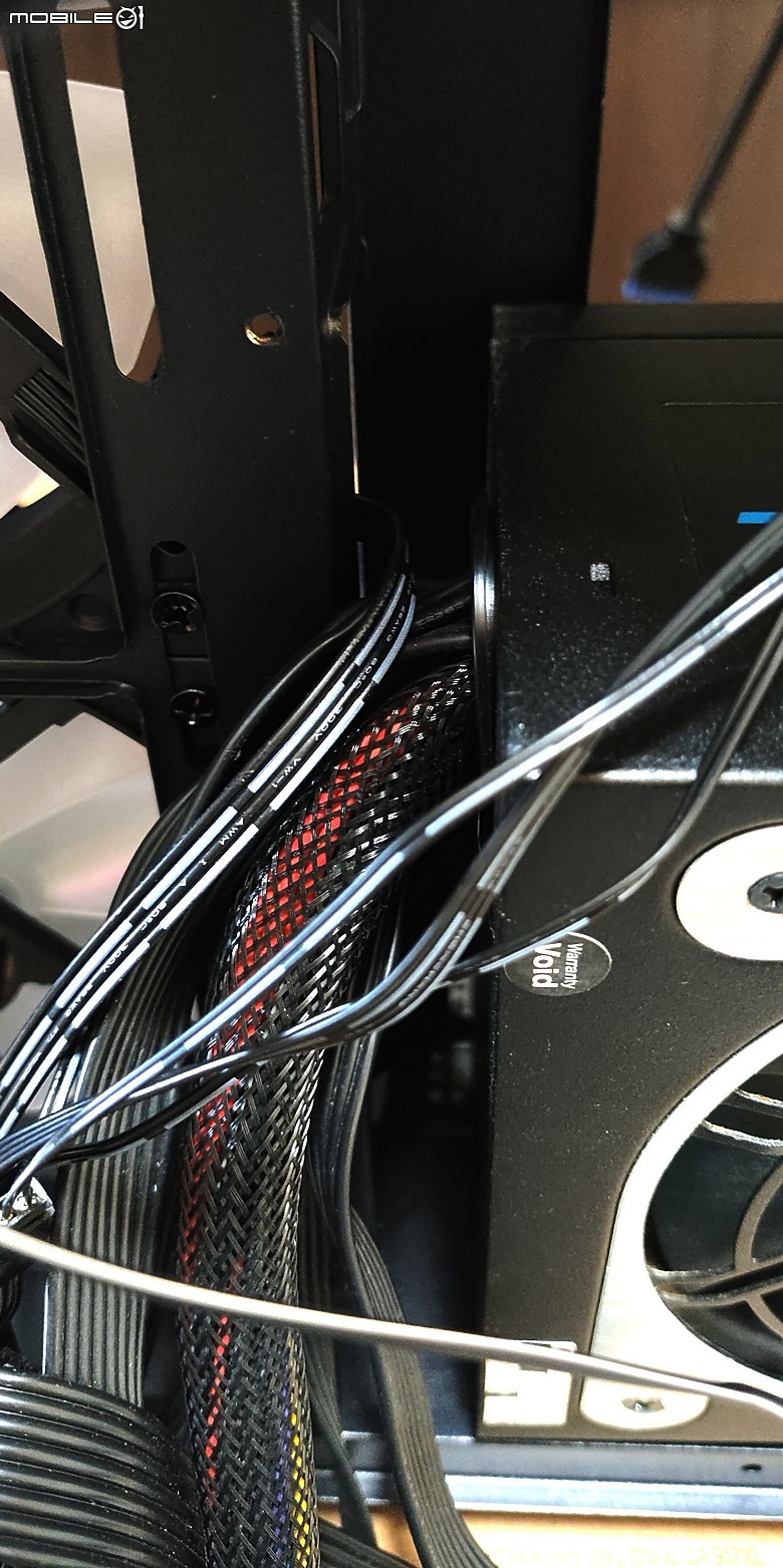 挑戰低價海景房 FSP 全漢 S140 偽ITX 機殼開箱