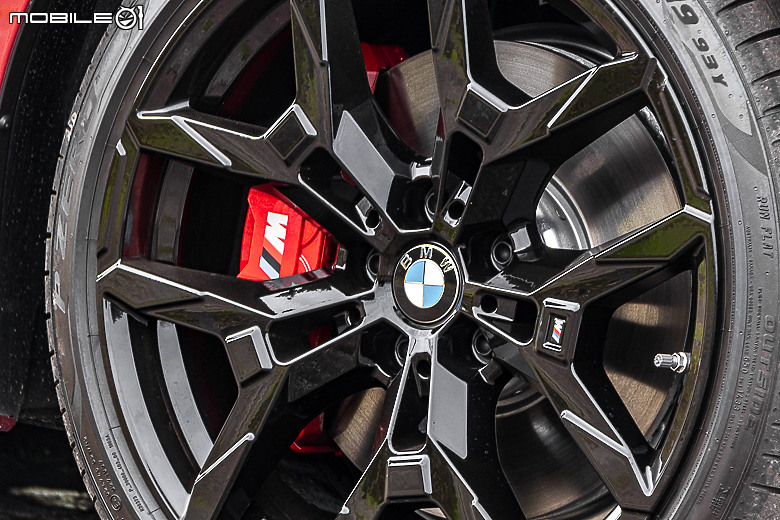 BMW 330i Touring M Sport 試駕|帥勁有型邁入進階人生!