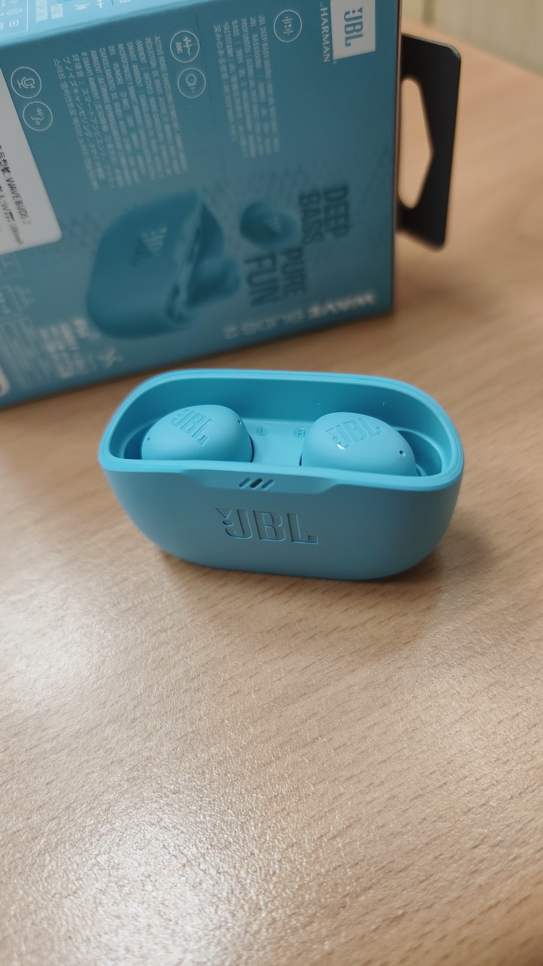 「分享」 JBL WAVE BUDS 2 木耳的好朋友