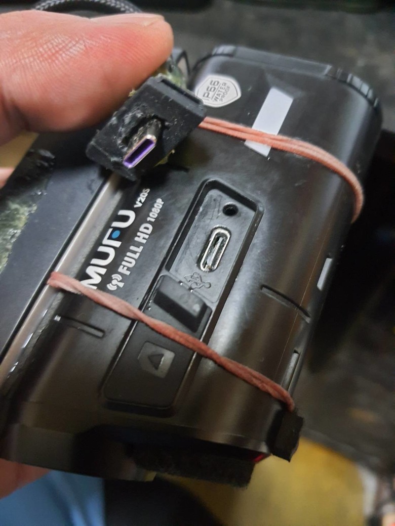 MUFU V20S DIY防水~雨天邊充邊錄方案!