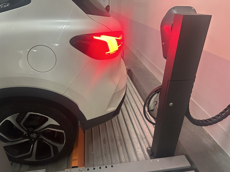 HS PHEV 社區大樓 機械車位 送審台電安裝充電樁