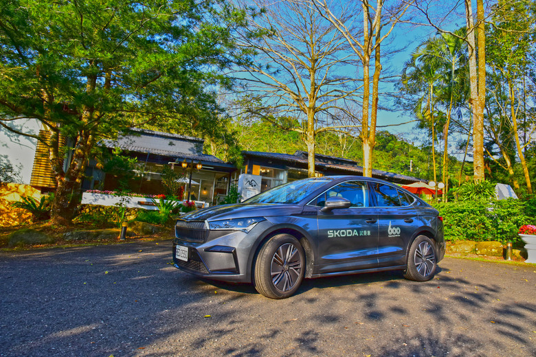 『玩命光頭大叔』與歐系純電車的第一次親密接觸 Skoda Enyaq Coupe 85