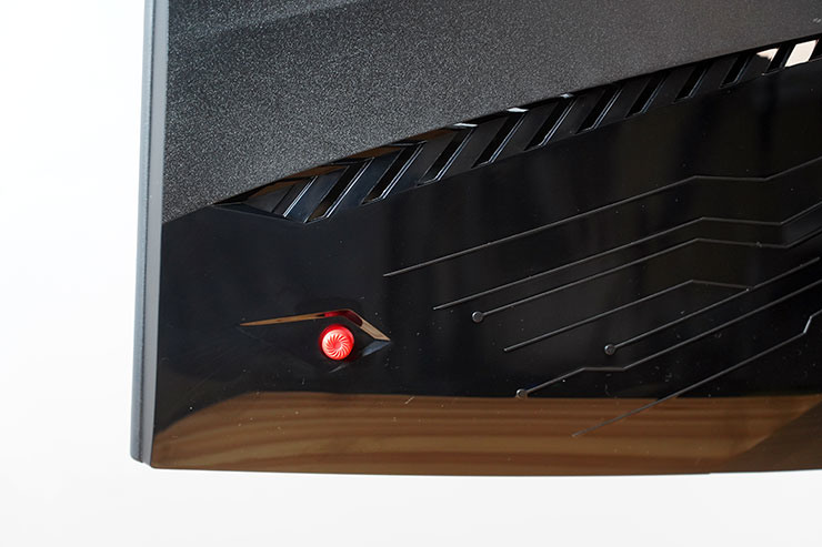 MSI MAG 321CUPDF 曲面電競顯示器開箱：4K 優異畫質、160Hz 高流暢度與曲面沉浸一次滿足，雙模顯示百搭各類遊戲！