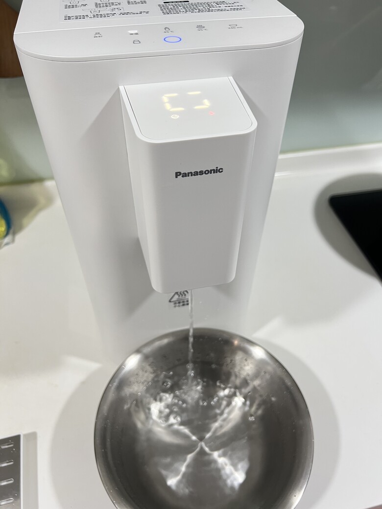 告別傳統開飲機，迎接 Panasonic RO 瞬熱開飲機的高效便利——10 天實測心得