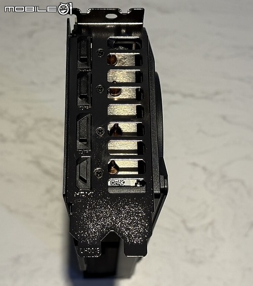 點我看大圖 MSRP 的起點,技嘉 GeForce RTX™ 5070 WINDFORCE OC SFF 開箱