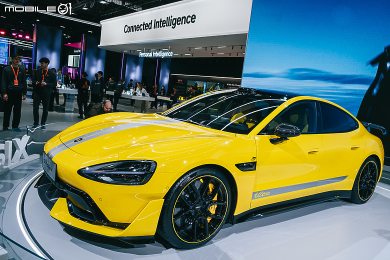 人車家合一!小米MWC 2025展區亮點:SU7 Ultra、小米15搭磁吸鏡頭