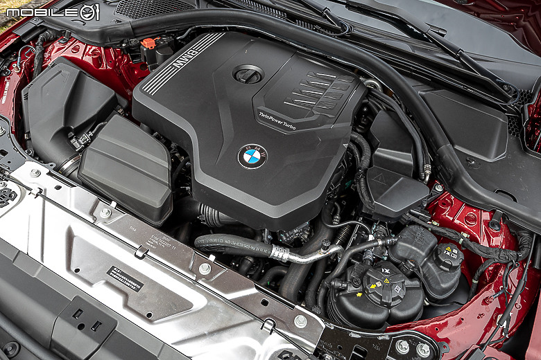 BMW 330i Touring M Sport 試駕|帥勁有型邁入進階人生!