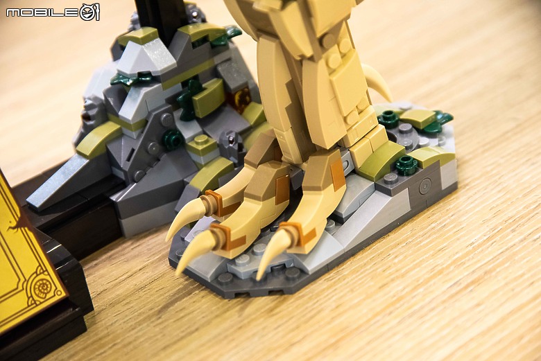 【樂高開箱】LEGO 76968 侏羅紀公園之暴龍化石登場，長度達一公尺的擬真震撼！